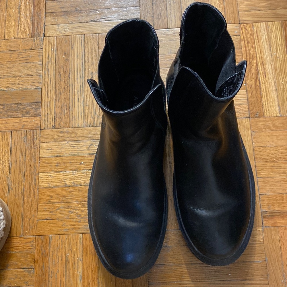 AQUA
Women's Loren Platform Ankle Boots size 9 black